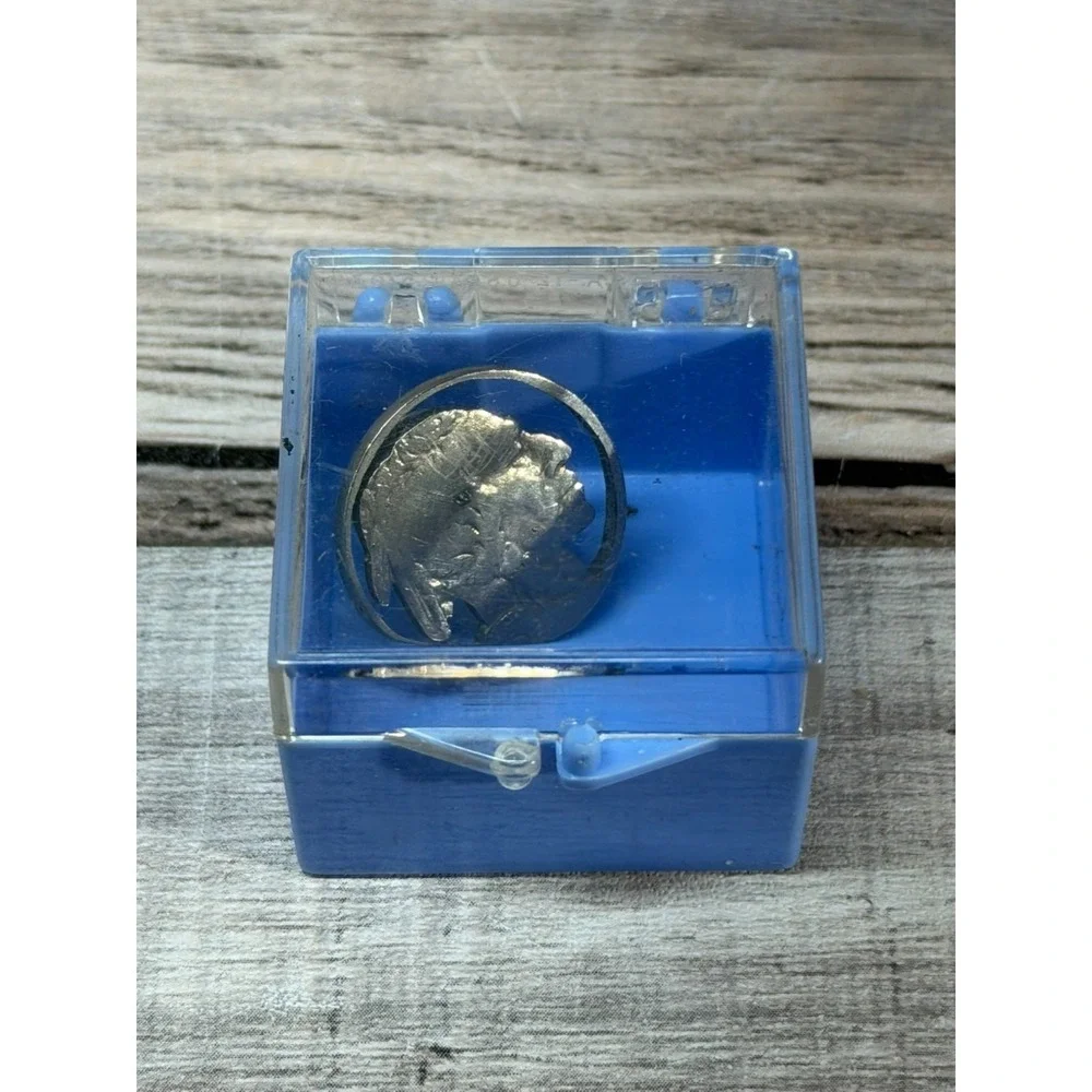 NFL‎ Washington Redskins Silver Metal Pin
